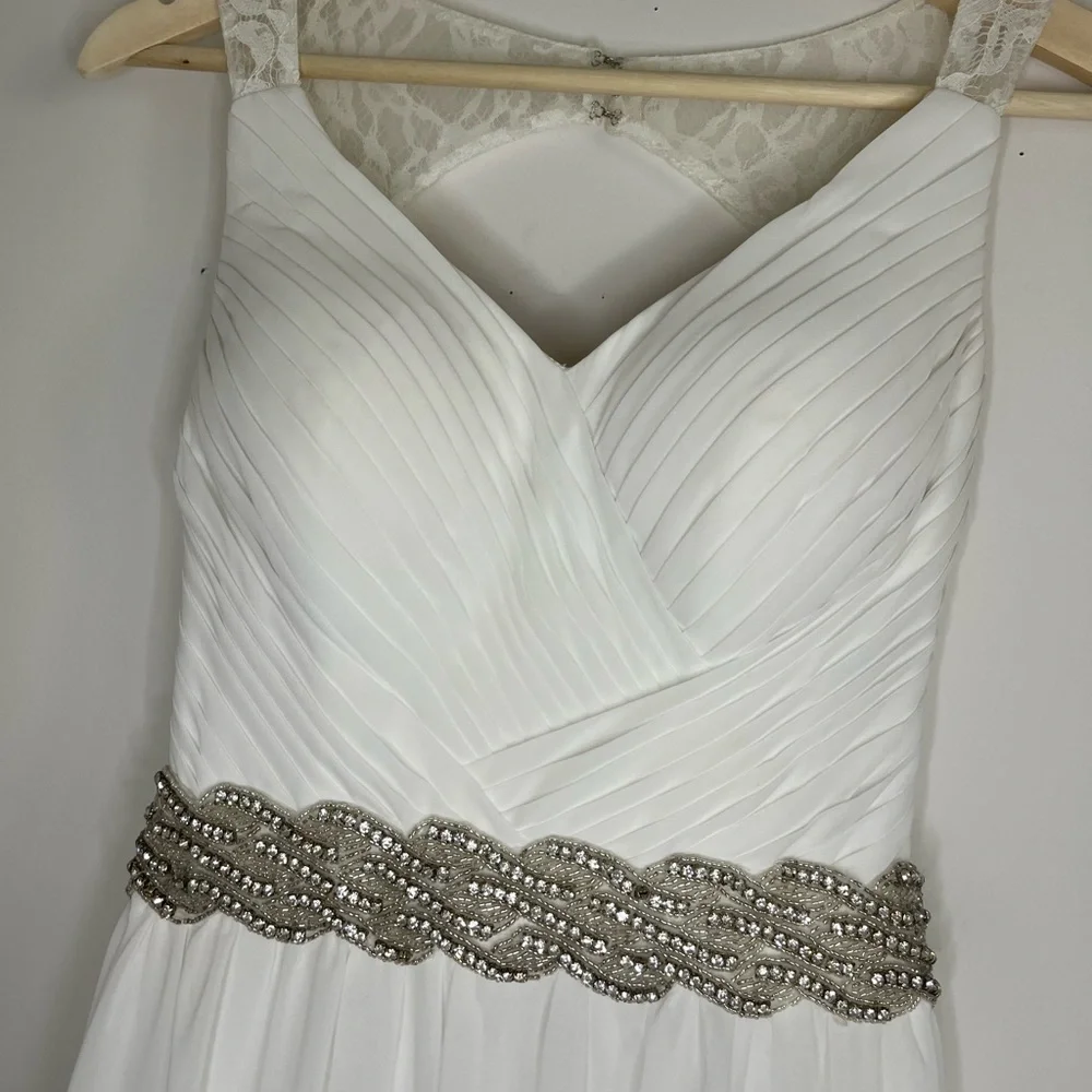 JJs House Elegant White Wedding Dress - Picture 8 of 16